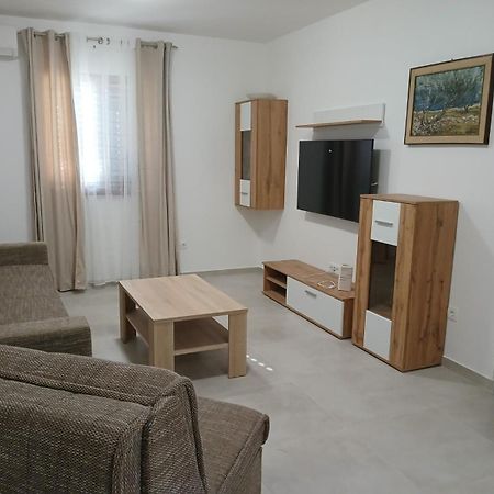 Apartments Njivice Bajcic Dış mekan fotoğraf