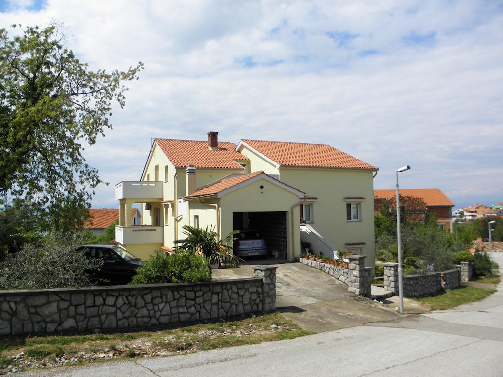 Apartments Njivice Bajcic Dış mekan fotoğraf