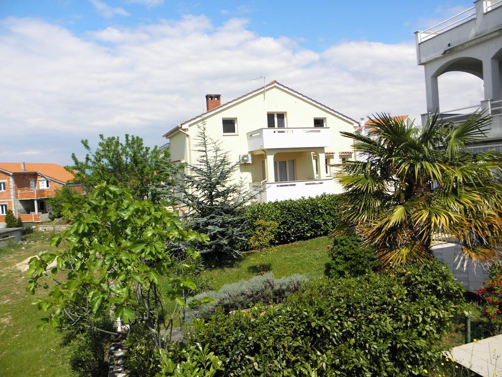 Apartments Njivice Bajcic Dış mekan fotoğraf