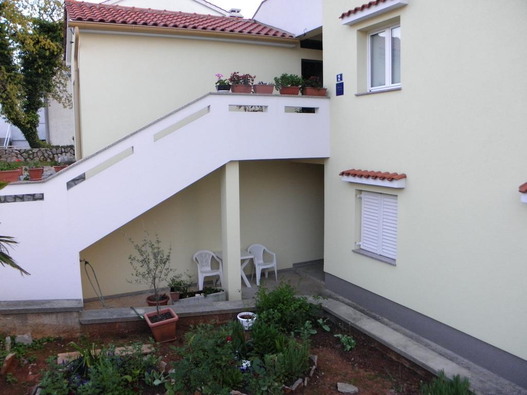 Apartments Njivice Bajcic Dış mekan fotoğraf